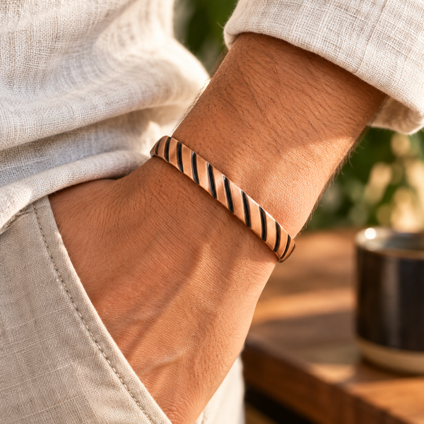 Vera's Thorn Copper Bracelet